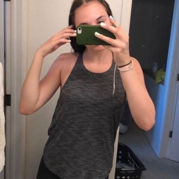 Strappy back lululemon tank top - Picture 5 of 7